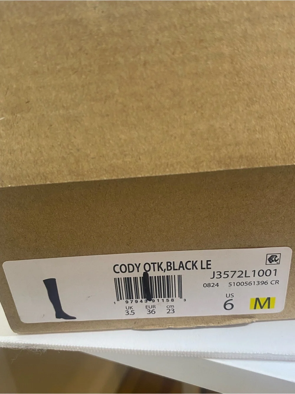 NWT Vince Cody Over The Knee Leather Boots Size 6